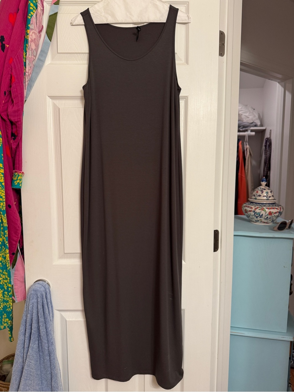 Eileen fisher Classic Sleeveless Maxi Dress in khaki /brown. Small